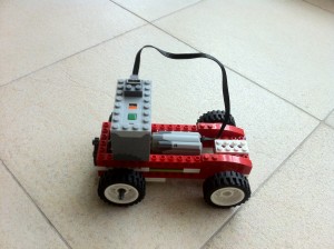 This WeDo car has an AAA battery pack for power.